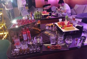 杭州萧山区浦阳镇附近夜总会招聘包厢管家,(不压工资待遇好的)