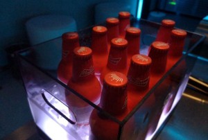 杭州拱墅区小河街道附近夜总会招聘包厢陪唱,一个月工资多少
