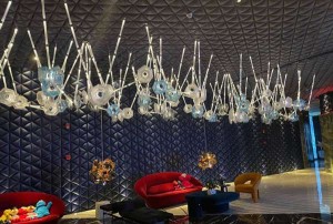 杭州萧山区新塘街道附近夜场招聘包厢服务员,加班双倍工资吗？