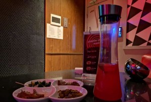 杭州给小费多的夜总会ktv招聘商务接待,过年放假吗？