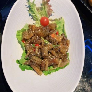 杭州翻台高的夜场ktv招聘酒水销售员,做夜场做高端还是中端好
