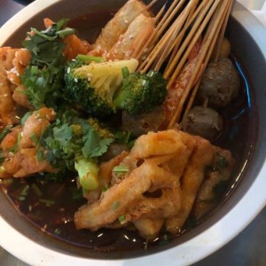 杭州生意好的夜场招聘包厢气氛组,招聘联系方式是什么