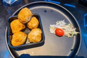 杭州中低档酒吧ktv招聘酒水促销员,中午管饭吗？