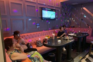 杭州西湖区三墩镇附近酒吧招聘酒水促销员,全职上班收入多少