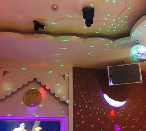 杭州拱墅区天水街道附近夜场招聘点歌公主,过年放假吗？