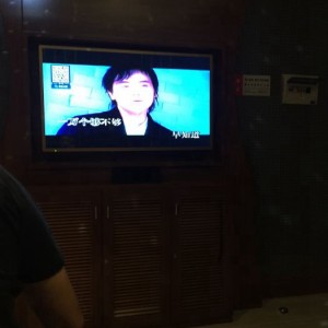 杭州富阳区春建乡附近酒吧招聘酒水促销员,招聘信息真实吗？