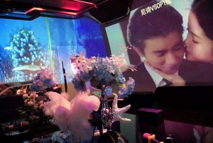 杭州临安区岛石镇附近夜总会招聘包厢陪唱,(不够给补贴)