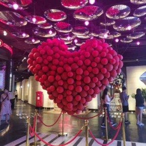 杭州哪有酒吧招聘商务迎宾,怎么化妆能让客户点你的台