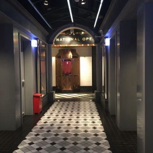 杭州萧山区萧山经济技术开发区附近酒吧招聘商务接待,(不需要ID卡)
