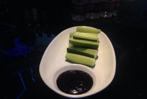 杭州哪家酒吧招聘酒水促销员,工作时间和排班制度是怎样的？